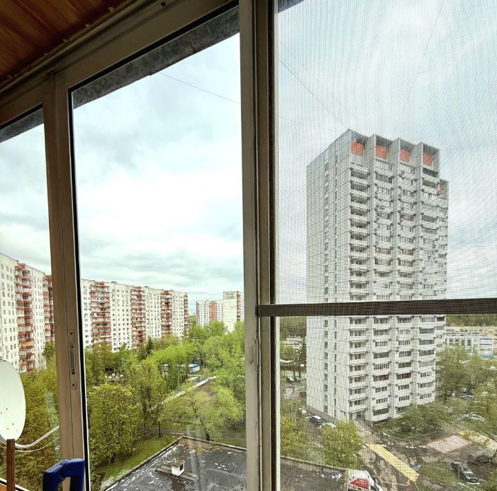 квартира г Москва метро Тропарёво пр-кт Ленинский 135к/1 фото 8