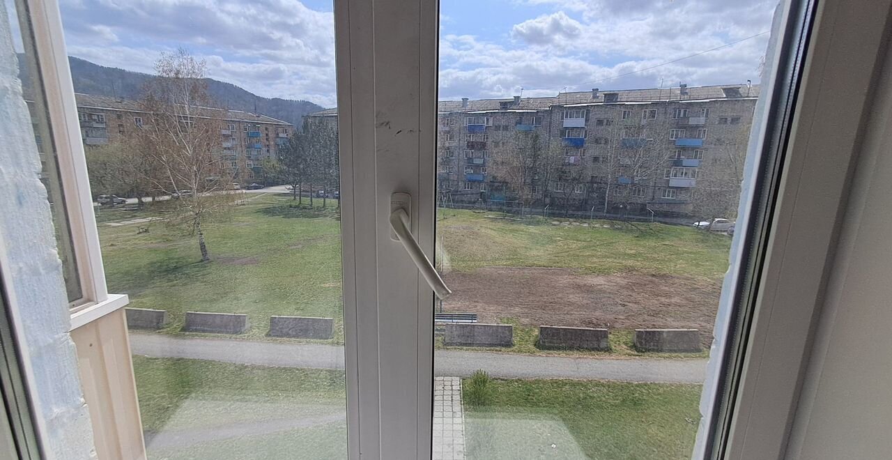 квартира г Абаза ул Ленина 6 фото 6