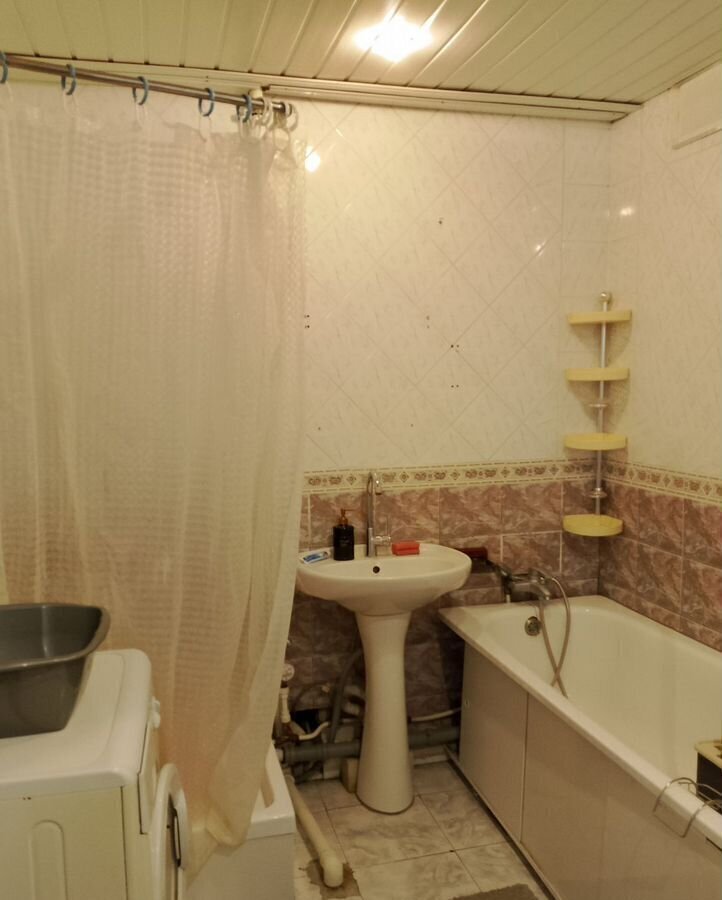 квартира г Старый Оскол мкр-н Интернациональный, 2 фото 9