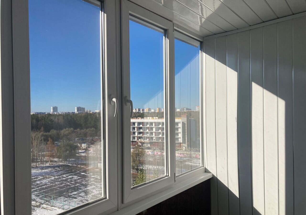 квартира г Челябинск р-н Курчатовский ул Захаренко 11 фото 2