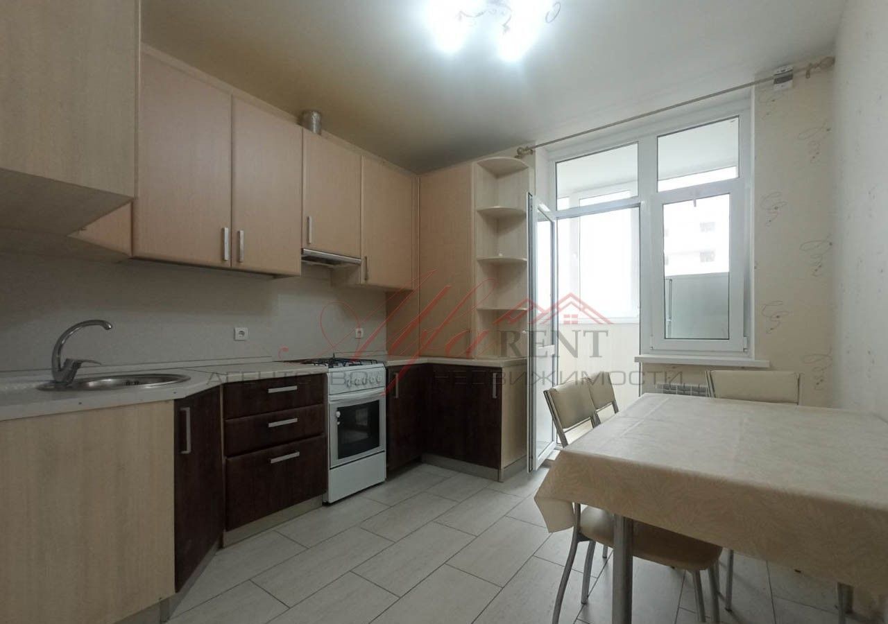 квартира г Ставрополь р-н Промышленный ул Рогожникова 3 фото 1