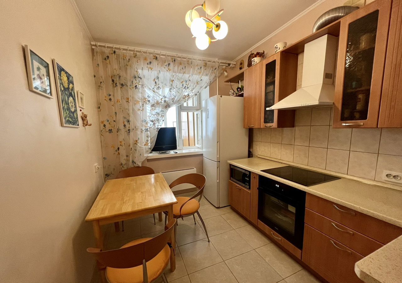 квартира г Тюмень р-н Центральный ул Максима Горького 3к/2 фото 7