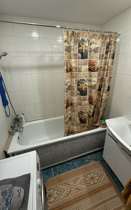 квартира г Саратов ул им Блинова Ф.А. 21б фото 4