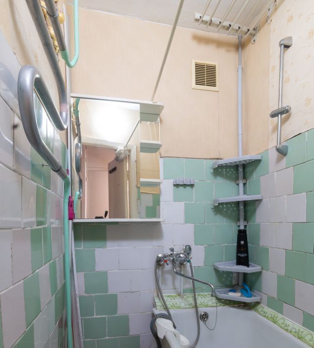 квартира г Кемерово р-н Кировский ул Халтурина 33 фото 23