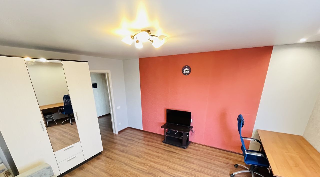 квартира г Саратов р-н Кировский ул Университетская 59ак/2 фото 3
