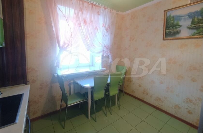 квартира г Тобольск р-н мкр 3б 21А фото 3