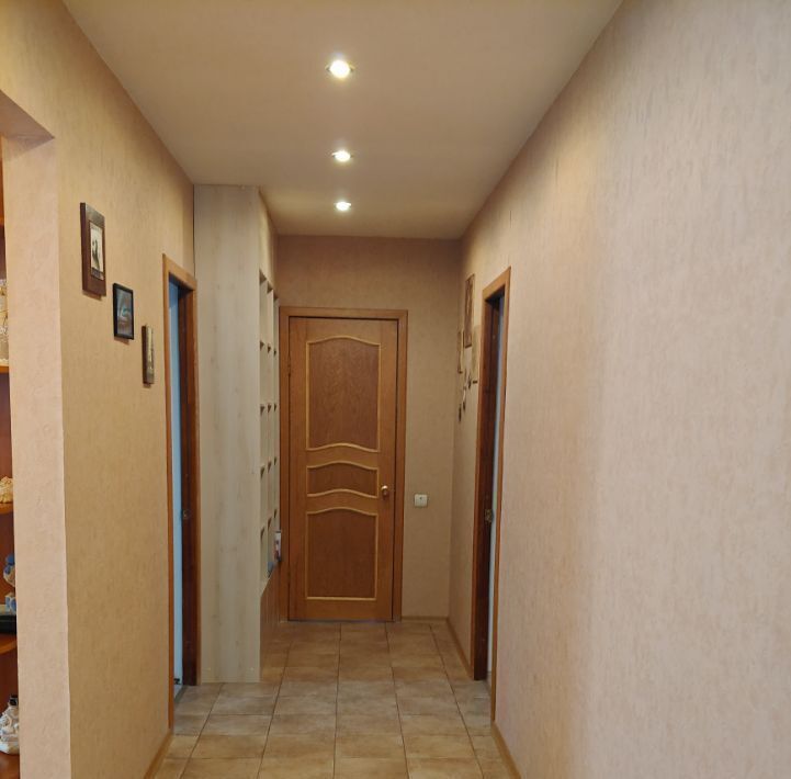 квартира г Волгоград р-н Центральный ул им. Пархоменко 43б фото 13