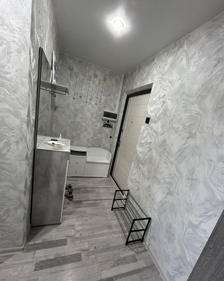 квартира г Курган мкр 4-й р-н Заозерный, жилой район Заозёрный, 12А фото 1