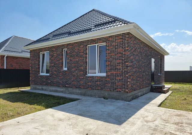 п Российский ул им. Комарова В.М. р-н Прикубанский фото