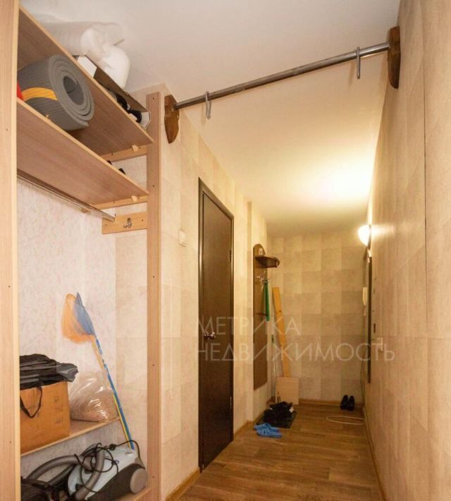 квартира г Тюмень р-н Калининский ул Барнаульская 34 фото 17