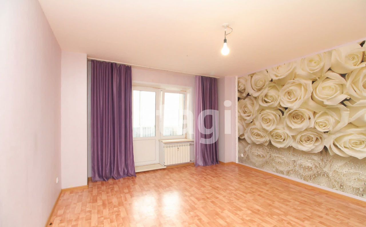 квартира г Красноярск р-н Советский ул Молокова 28а фото 1