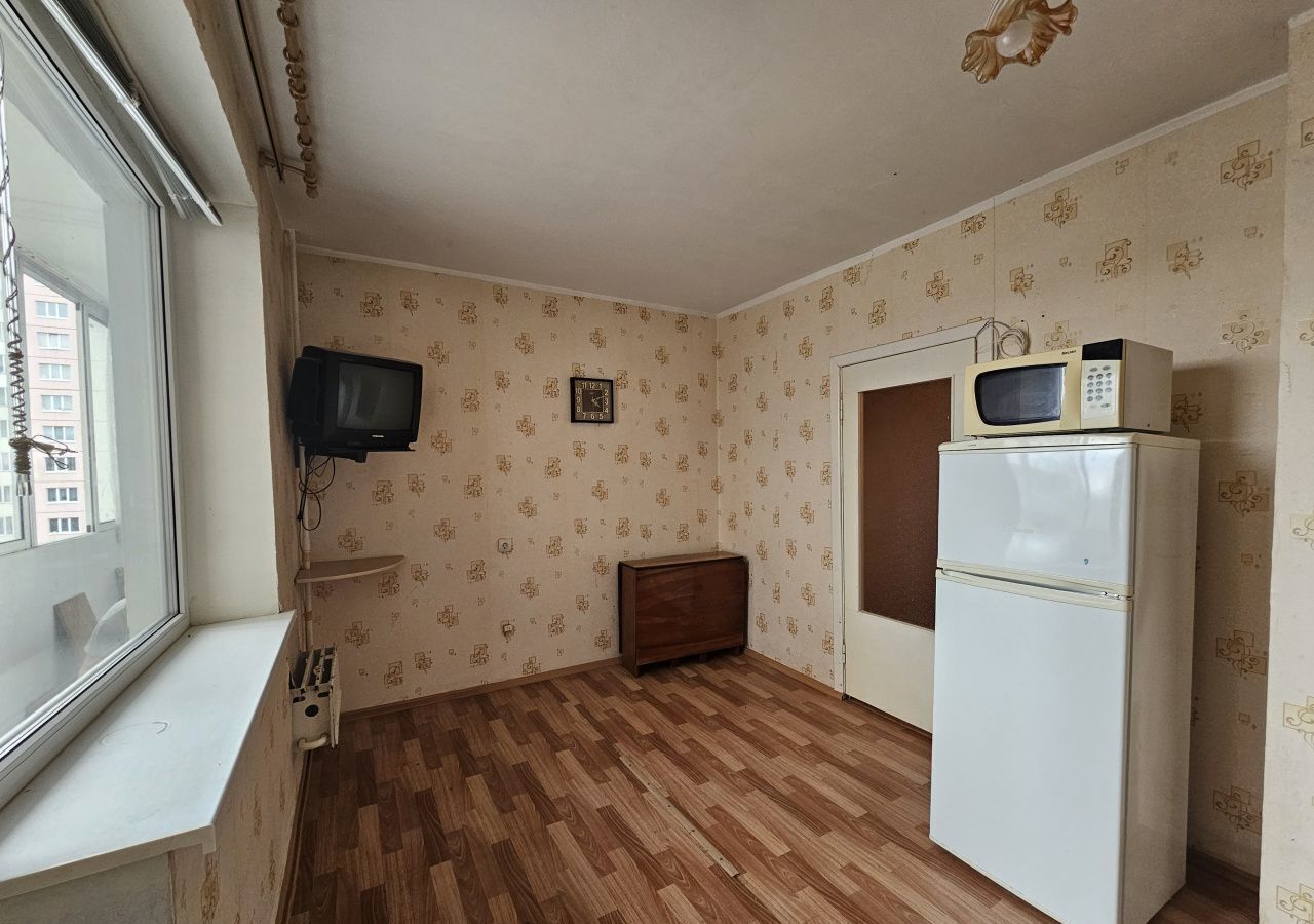 квартира г Пермь р-н Орджоникидзевский ул Делегатская 45 фото 2