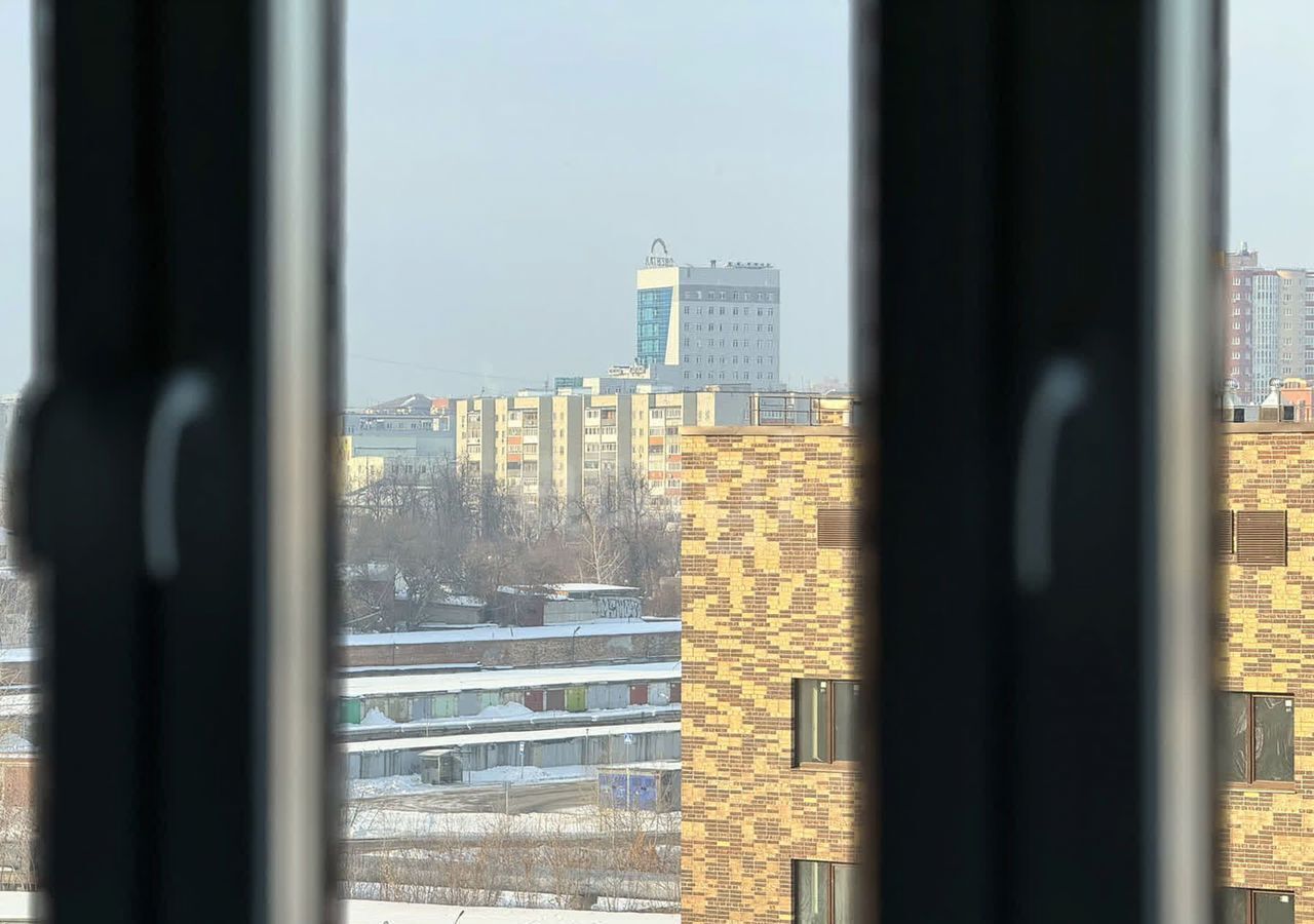 квартира г Тюмень р-н Центральный ул Новгородская 9а фото 20