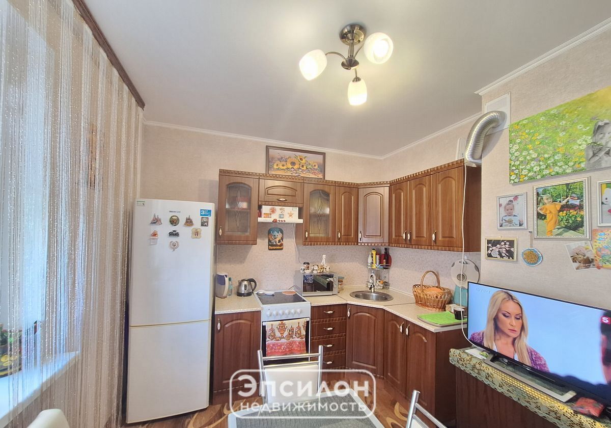 квартира г Курск р-н Центральный пр-кт Вячеслава Клыкова 15 фото 2