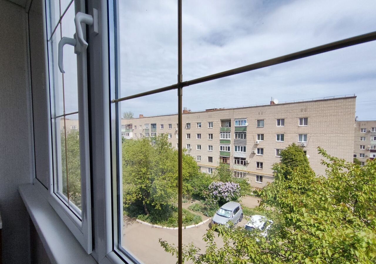 квартира г Каменск-Шахтинский ул Героев Пионеров 85 фото 3