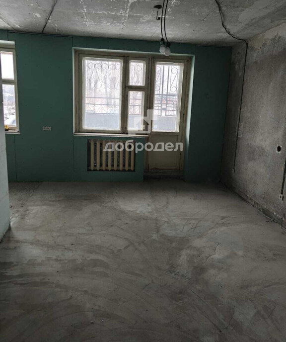 квартира г Первоуральск улица Максима Горького, 2Б фото 3