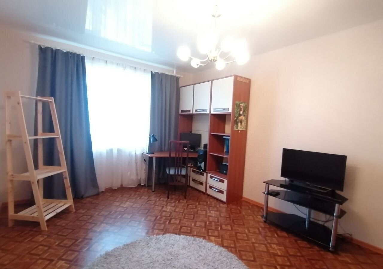 квартира г Ульяновск р-н Заволжский б-р им. Ильюшина 12 фото 2