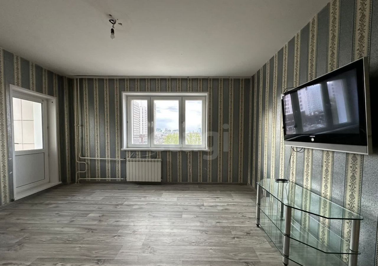 квартира г Красноярск р-н Советский ул 78 Добровольческой Бригады 28 фото 2