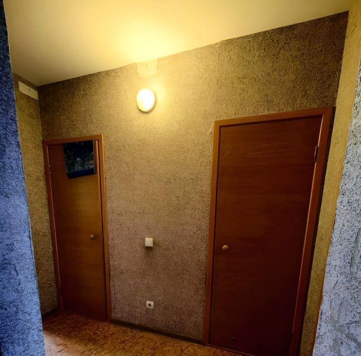 квартира г Омск р-н Центральный проезд 1-й Амурский 5к/1 фото 18