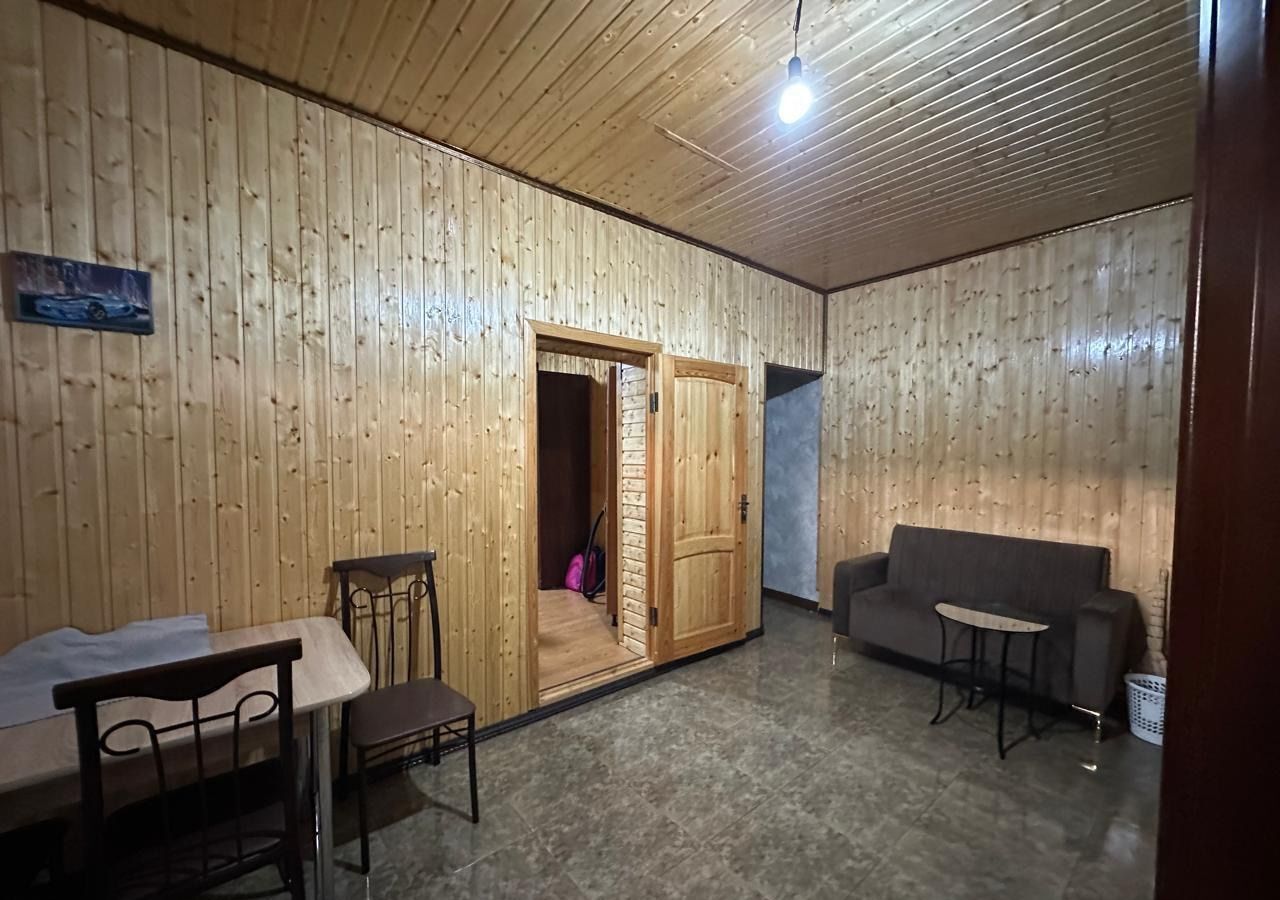 дом р-н Урус-Мартановский г Урус-Мартан Урус-Мартановское городское поселение фото 6