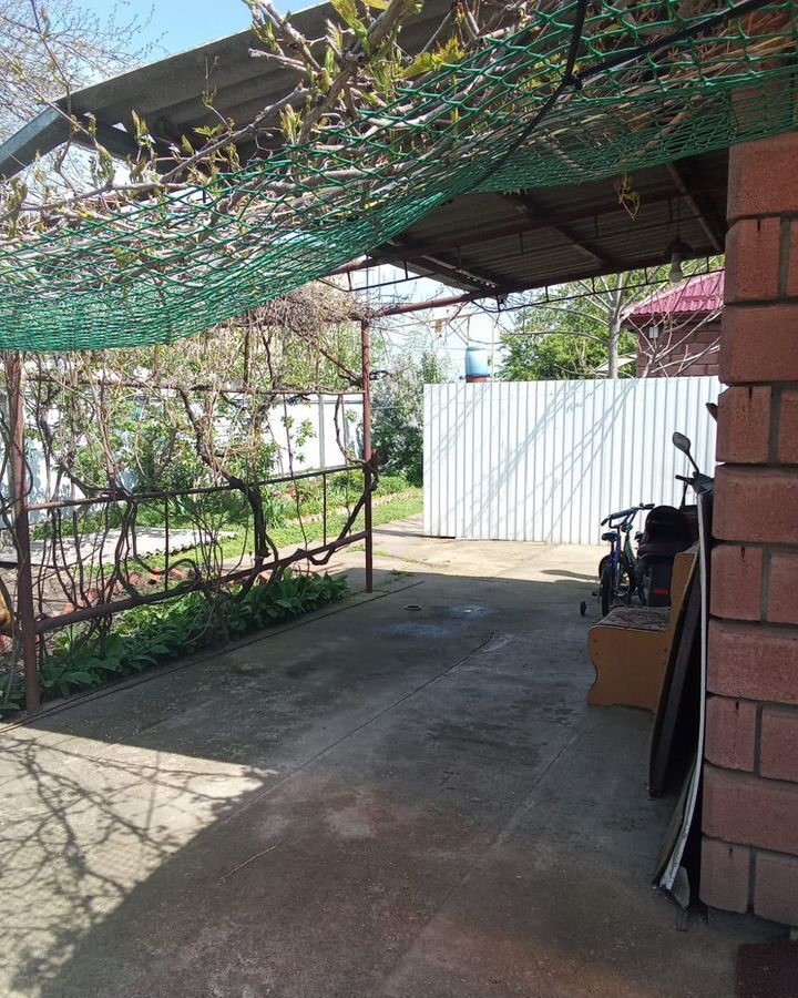 дом р-н Новокубанский г Новокубанск Новокубанское городское поселение, парк культуры и отдыха фото 4