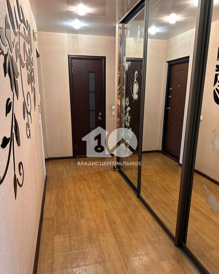 квартира г Новосибирск Берёзовая роща ул Кошурникова 16 фото 3