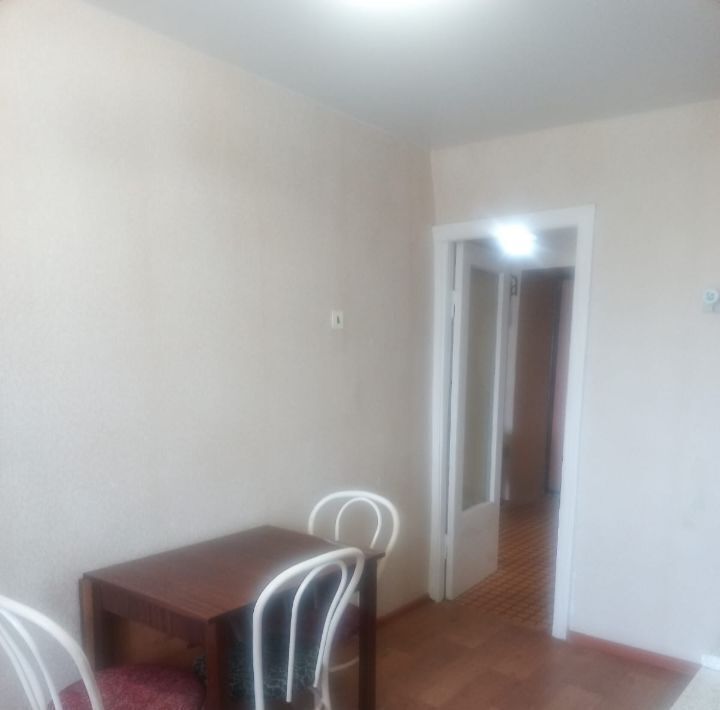 квартира г Тольятти р-н Комсомольский ул Лизы Чайкиной 29 фото 4
