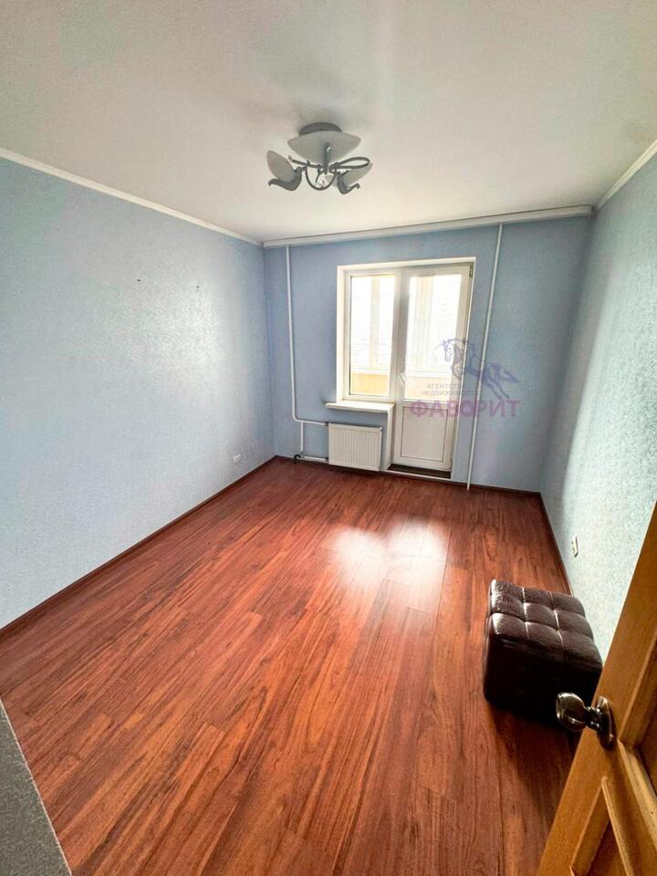 квартира г Орск Ulitsa Marshala Zhukova, 7Б, Orsk, Orenburgskaya oblast, Russia, 462430 фото 4
