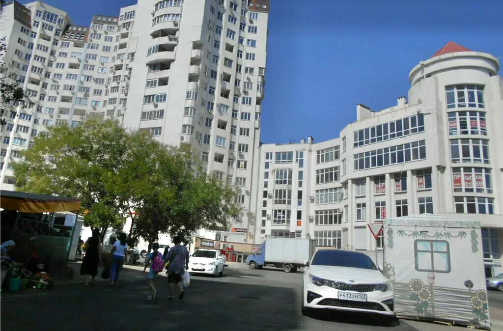 квартира г Новороссийск ул Черняховского 21 фото 1
