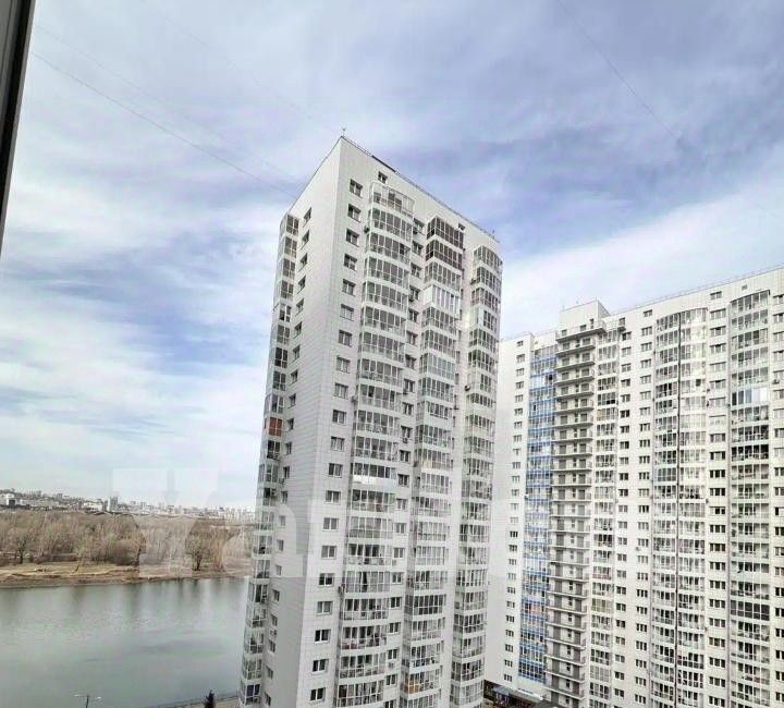 квартира г Красноярск р-н Свердловский наб Ярыгинская 9 фото 6