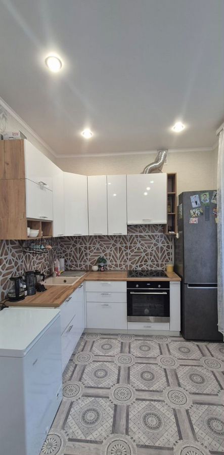 квартира г Омск р-н Кировский ул Мельничная 89к/4 фото 1