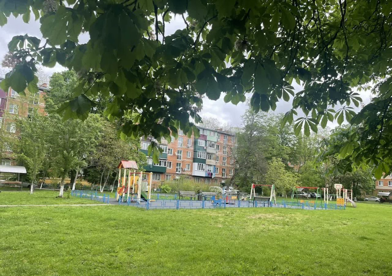 квартира г Майкоп ул Димитрова 11/2 фото 14
