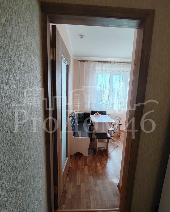 квартира г Курск р-н Центральный пр-кт Вячеслава Клыкова 81 фото 9