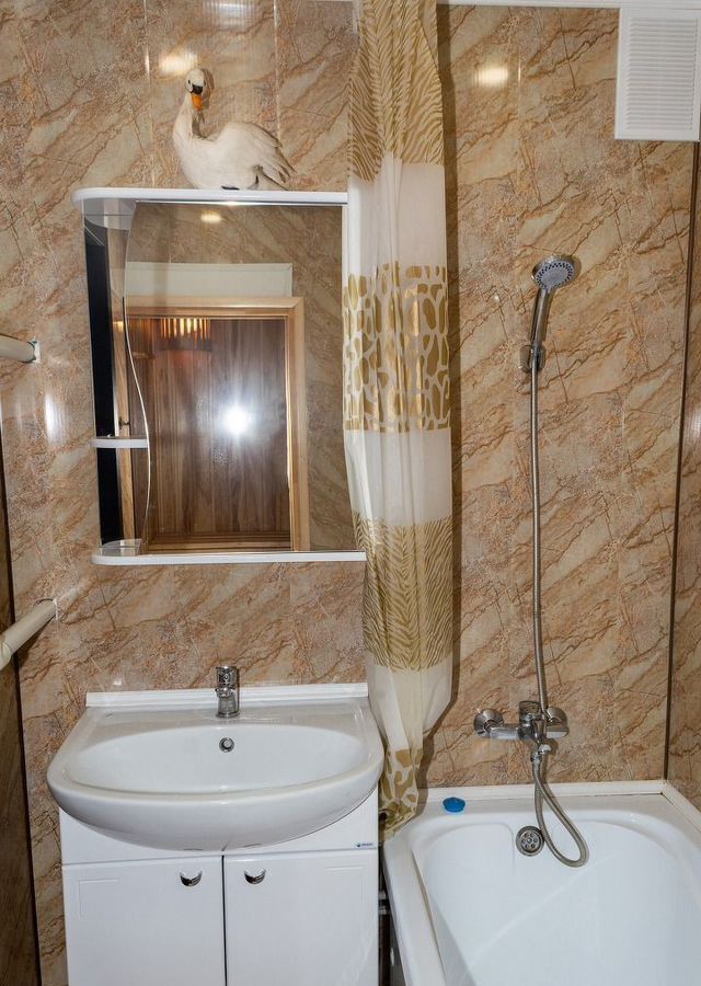 квартира г Курган р-н мкр 11-й р-н Заозерный, жилой район Заозёрный, 1 фото 16
