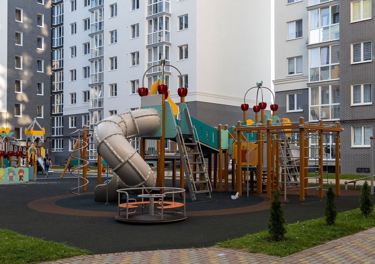 квартира г Калининград р-н Ленинградский ул Суздальская 17 фото 3