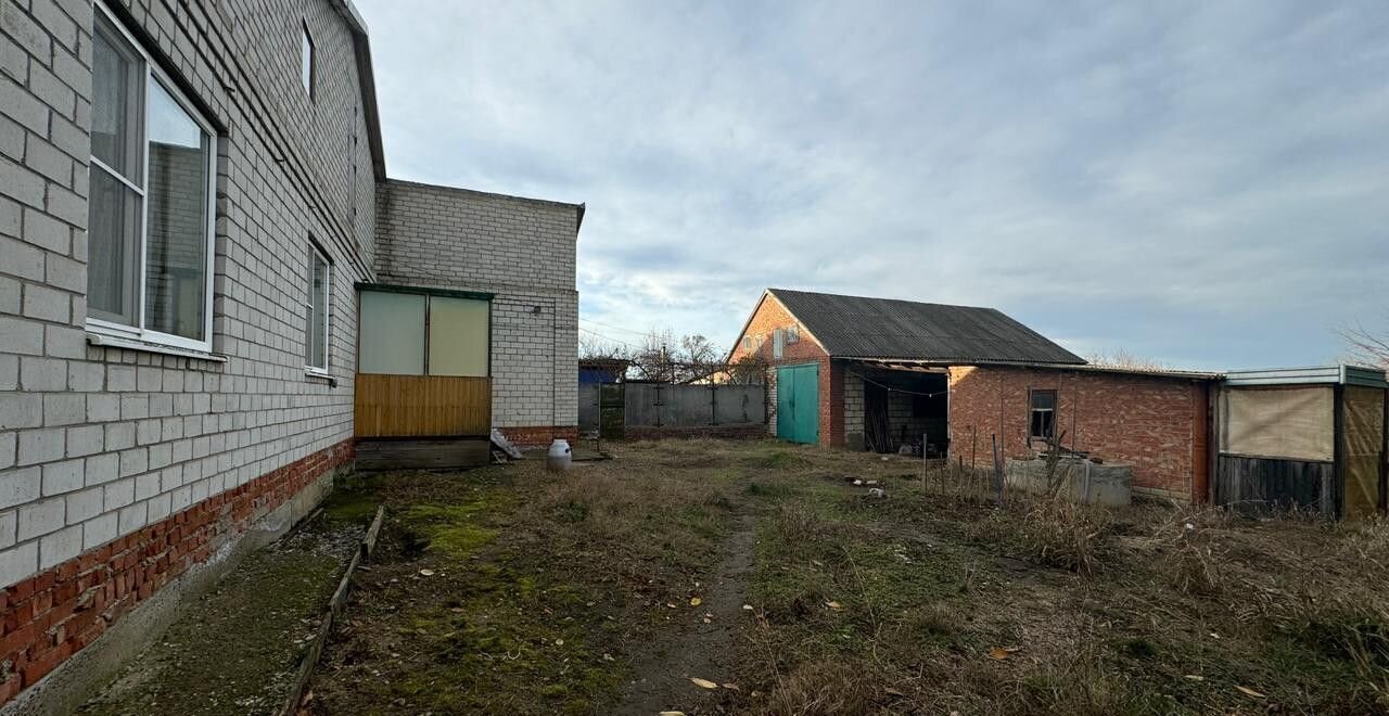 дом р-н Новокубанский г Новокубанск ул Садовая 6 фото 6