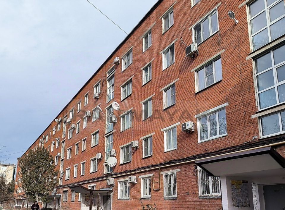 квартира г Майкоп ул 8 Марта 1 фото 1