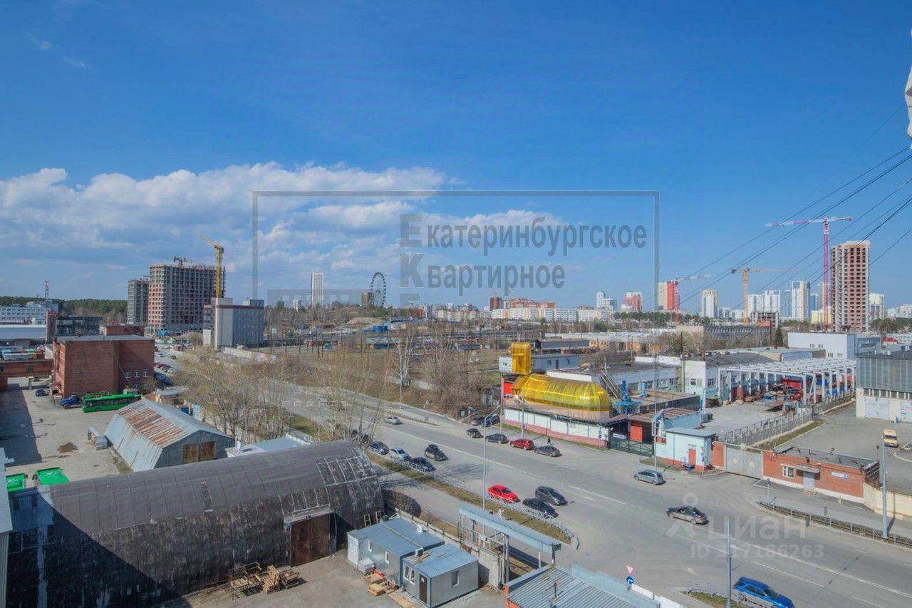 квартира г Екатеринбург р-н Верх-Исетский ул Серафимы Дерябиной 30 фото 4