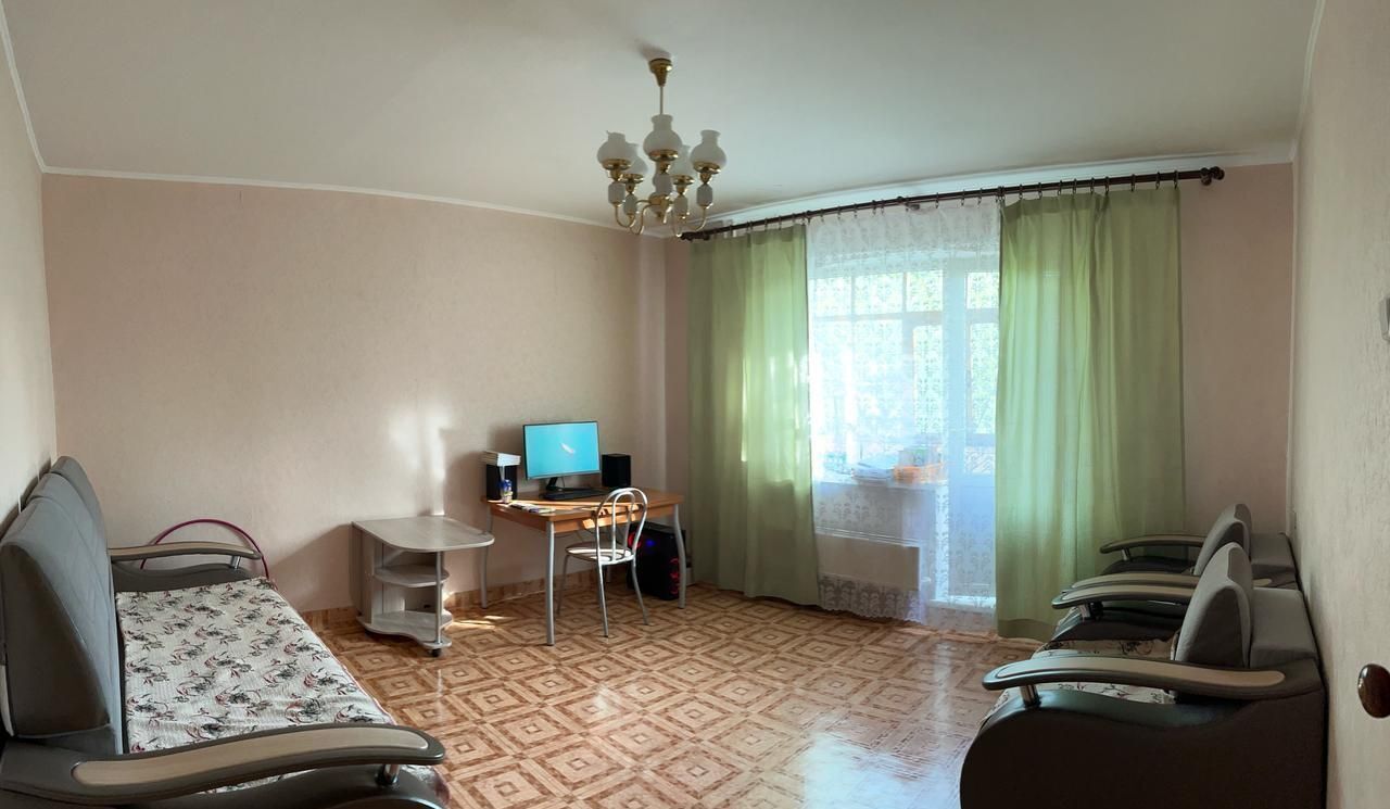 квартира г Красноярск р-н Советский ул Сергея Лазо 34 фото 1