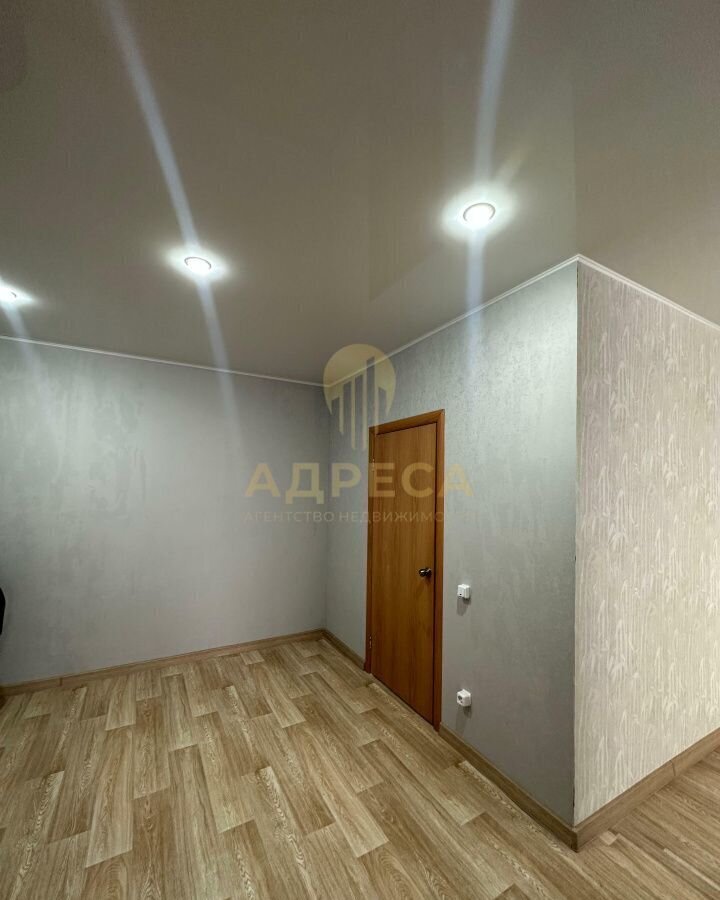 квартира г Оренбург р-н Ленинский ул Уральская 2/8 фото 18