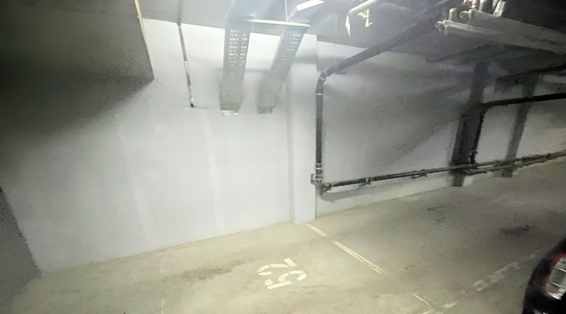 гараж г Екатеринбург р-н Кировский Динамо ул. Блюхера, 16Б фото 1
