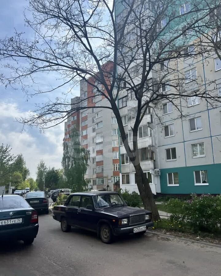 квартира г Брянск рп Радица-Крыловка Бежицкий район ул Медведева 13 фото 24
