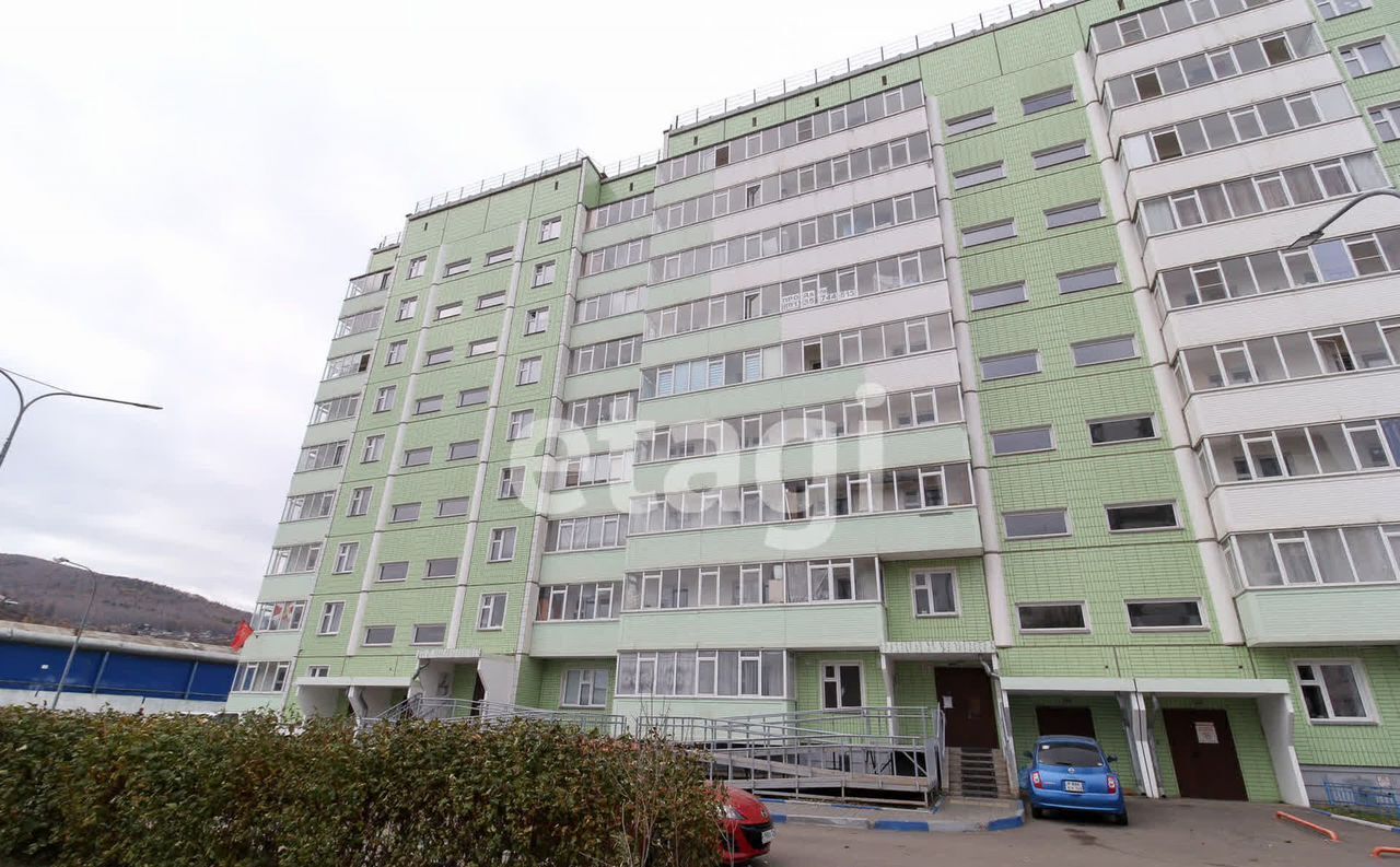 квартира г Красноярск р-н Свердловский ул 60 лет Октября 80а фото 19