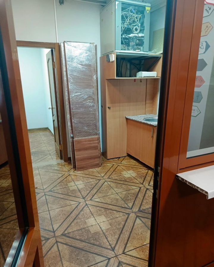 офис г Красноярск р-н Центральный ул Каратанова 11 фото 5