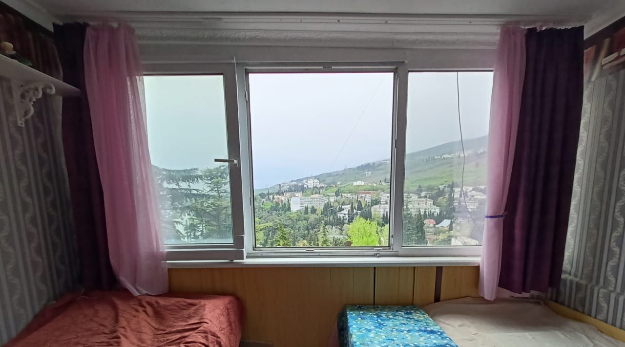 квартира г Ялта пгт Гурзуф ул Подвойского 30 фото 3