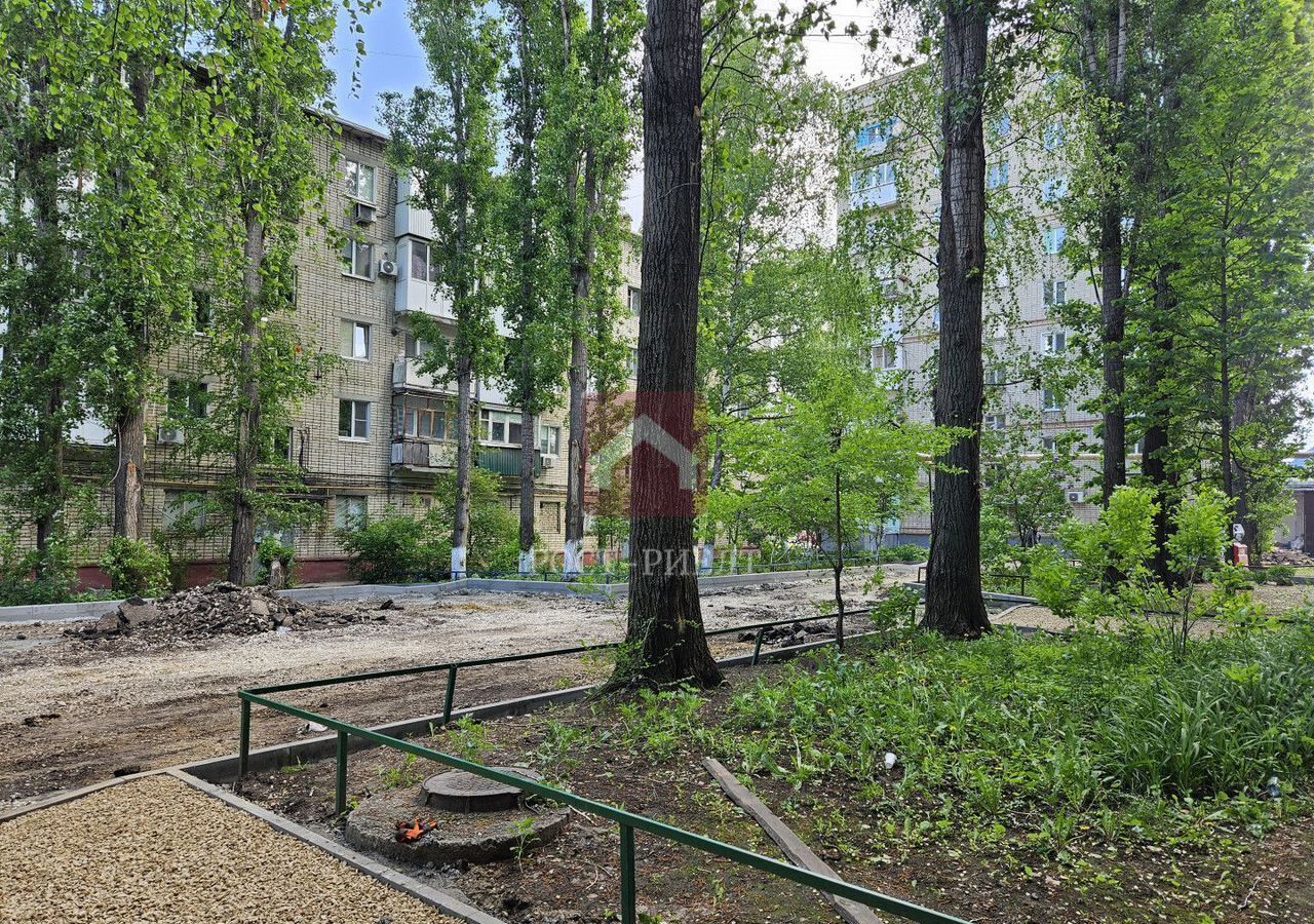 квартира г Саратов р-н Ленинский 6-й квартал ул им Тархова С.Ф. 14а фото 16