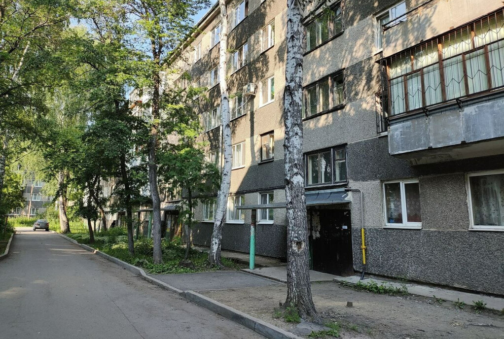 квартира г Екатеринбург р-н Железнодорожный Уральская ул Надеждинская 21 фото 1