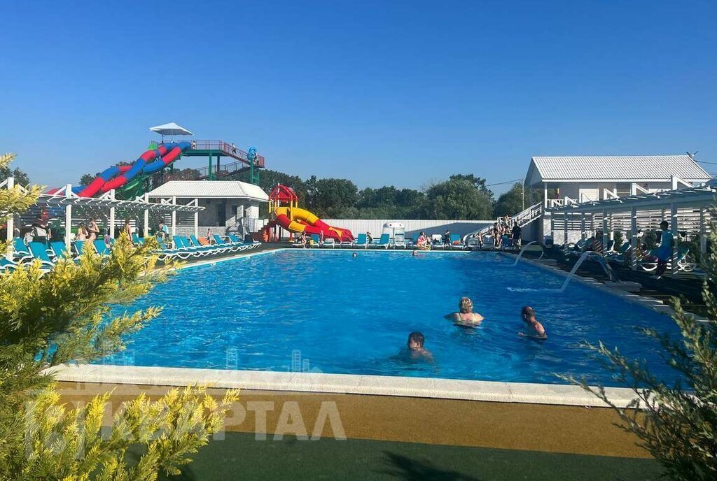 дом р-н Крымский г Крымск Почетная улица, 27 фото 11
