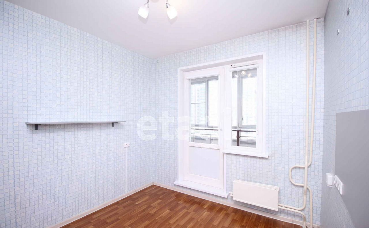 квартира г Красноярск р-н Свердловский ул Карамзина 30 фото 3