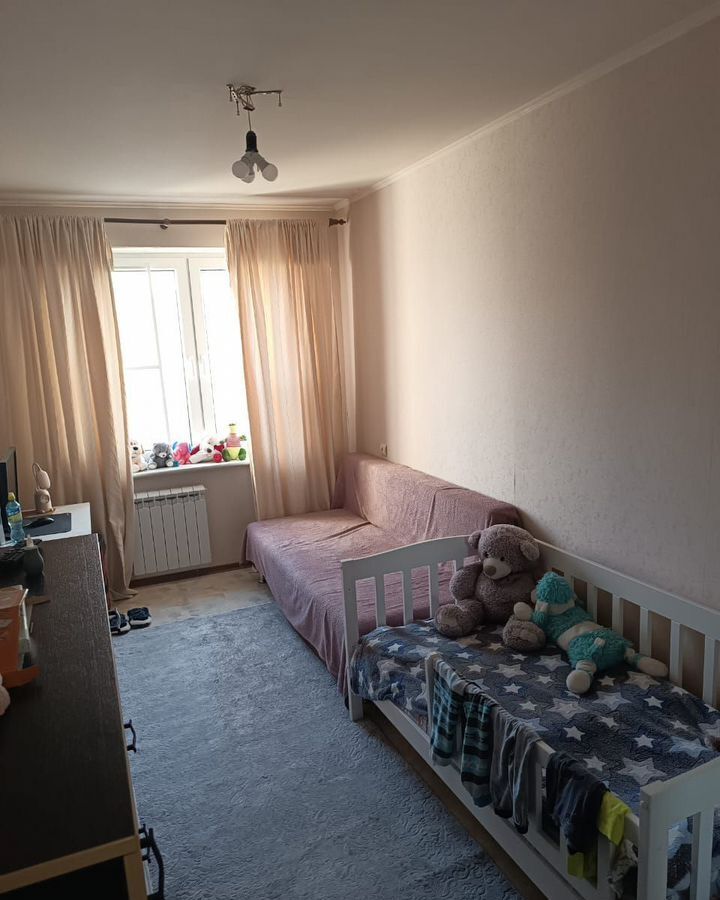 квартира г Тольятти р-н Автозаводский 1 квартал ул Свердлова 49 фото 7